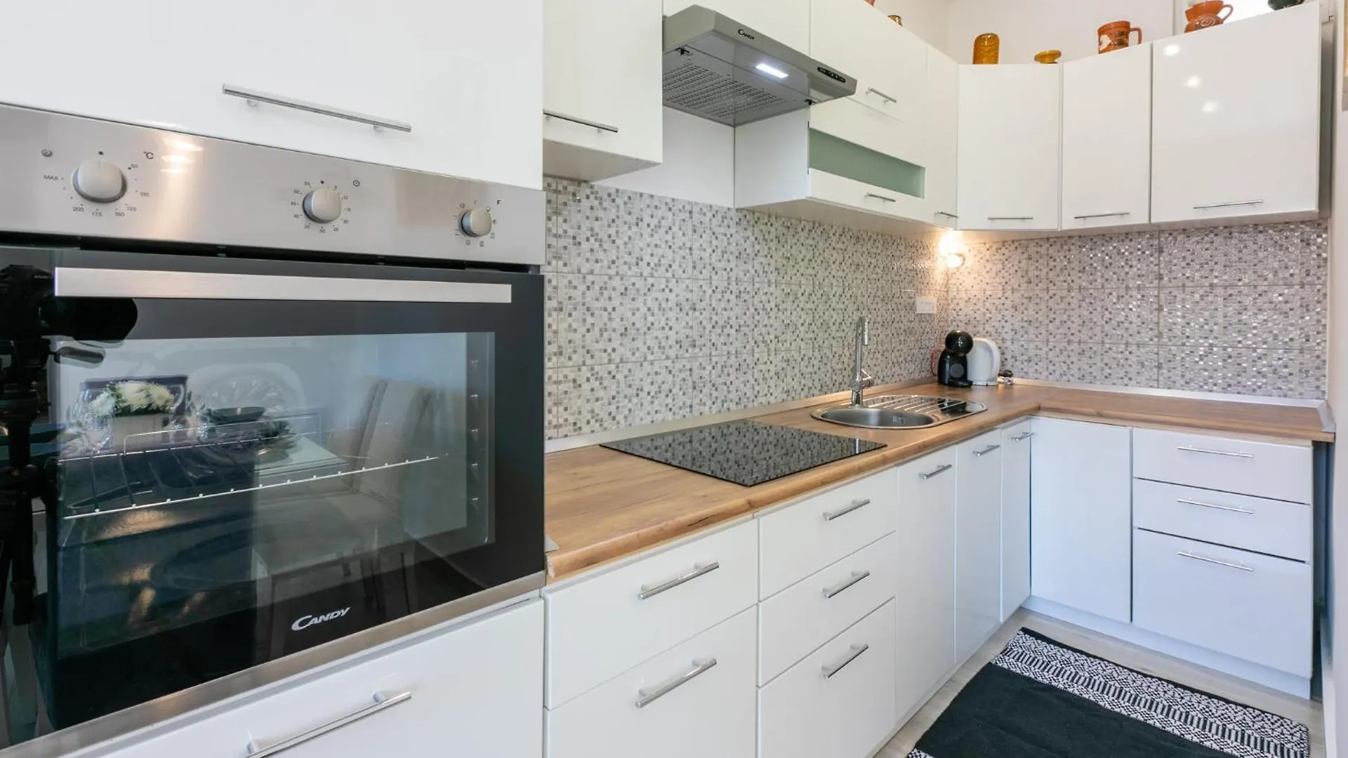 Tinac Villa Crikvenica 0*,